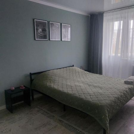Appartement Daily short term flat à Uralsk Extérieur photo